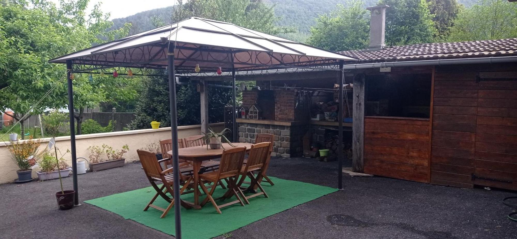 Bed and Breakfast Les Ecureuils Revin  Exterior foto